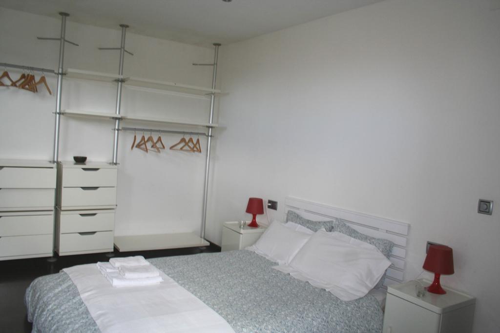 Casa Ceca De La Playa Y Barcelona, Con Piscina Climatizada Y Jacuzzi Villa Vallromanes Bagian luar foto