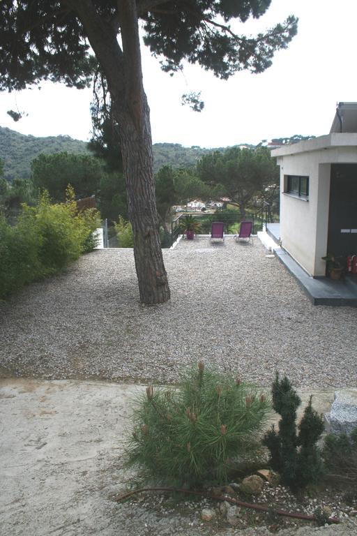 Casa Ceca De La Playa Y Barcelona, Con Piscina Climatizada Y Jacuzzi Villa Vallromanes Ruang foto